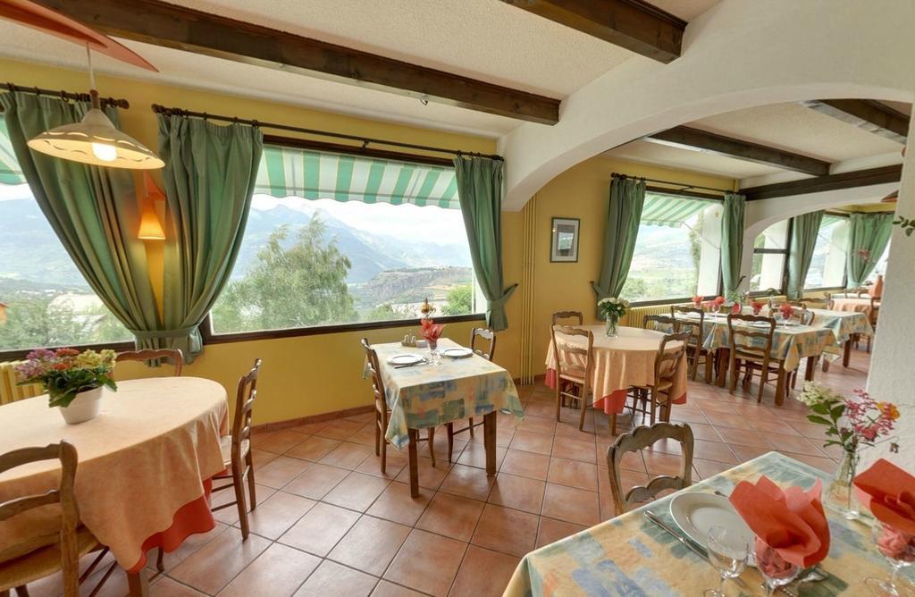 La Bonne Auberge Ризул Екстериор снимка